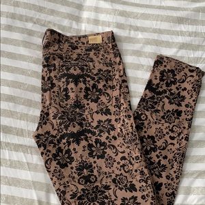 Paige verdugo ultra skinny Chai floral Jean